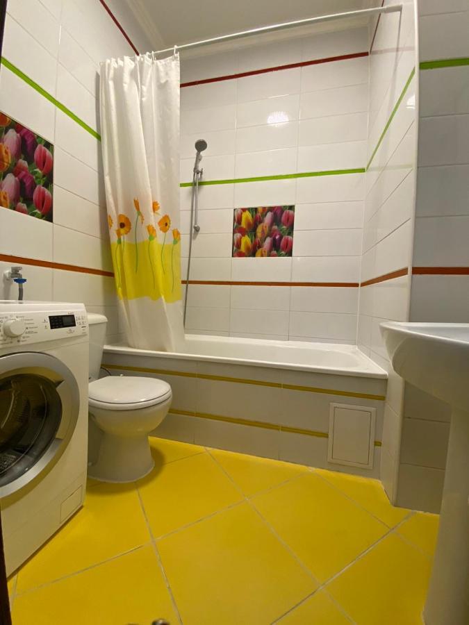 Двух Или Однокомнатные Апартаменты На Бульваре Леси Украинки 7А Київ Екстер'єр фото